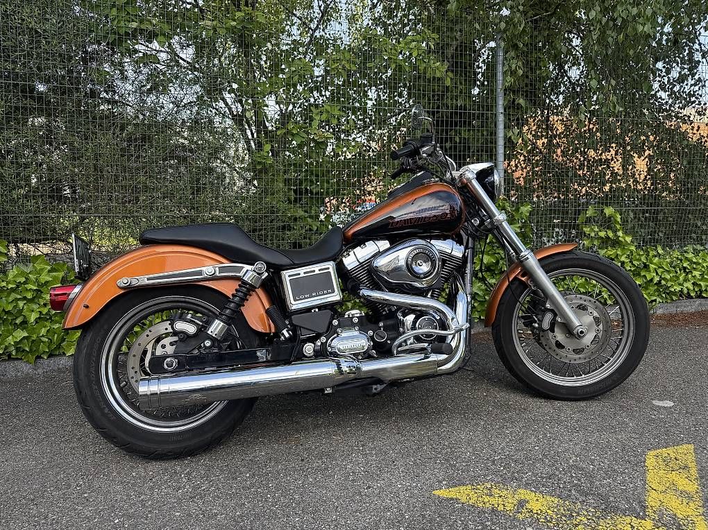 Chopper: Harley Davidson Dyna Lowrider – Usato da Zürich venduto da roadragebooking