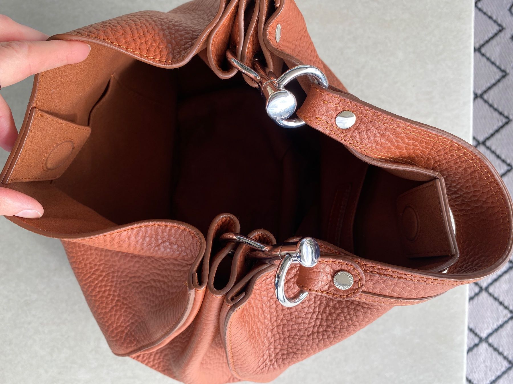 Orciani Borse da donna: Orciani-Ledertasche in wunderschönem Rostrot, neuwertig – Usato da Baar venduto da Ba11erina 4