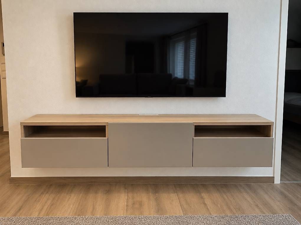 Ikea Mobili TV: IKEA Sideboard besta – Usato da St. Gallenkappel venduto da nar_wns9 2