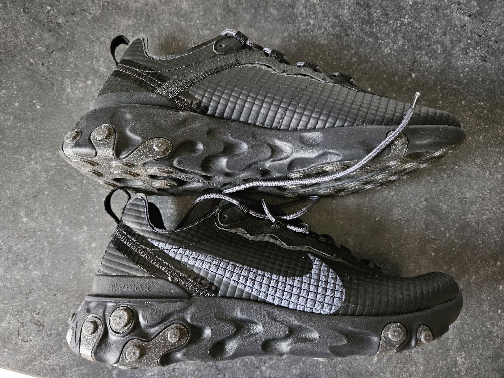 Nike Chaussures hommes: nike react – Neuf (Voir description) à Onnens FR par YNM90