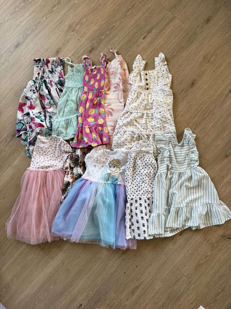 Lotti & Set di vestiti: Sommerkleiderset Mädchen Gr. 110/116 – Usato da Wolfhalden venduto da marcap9427