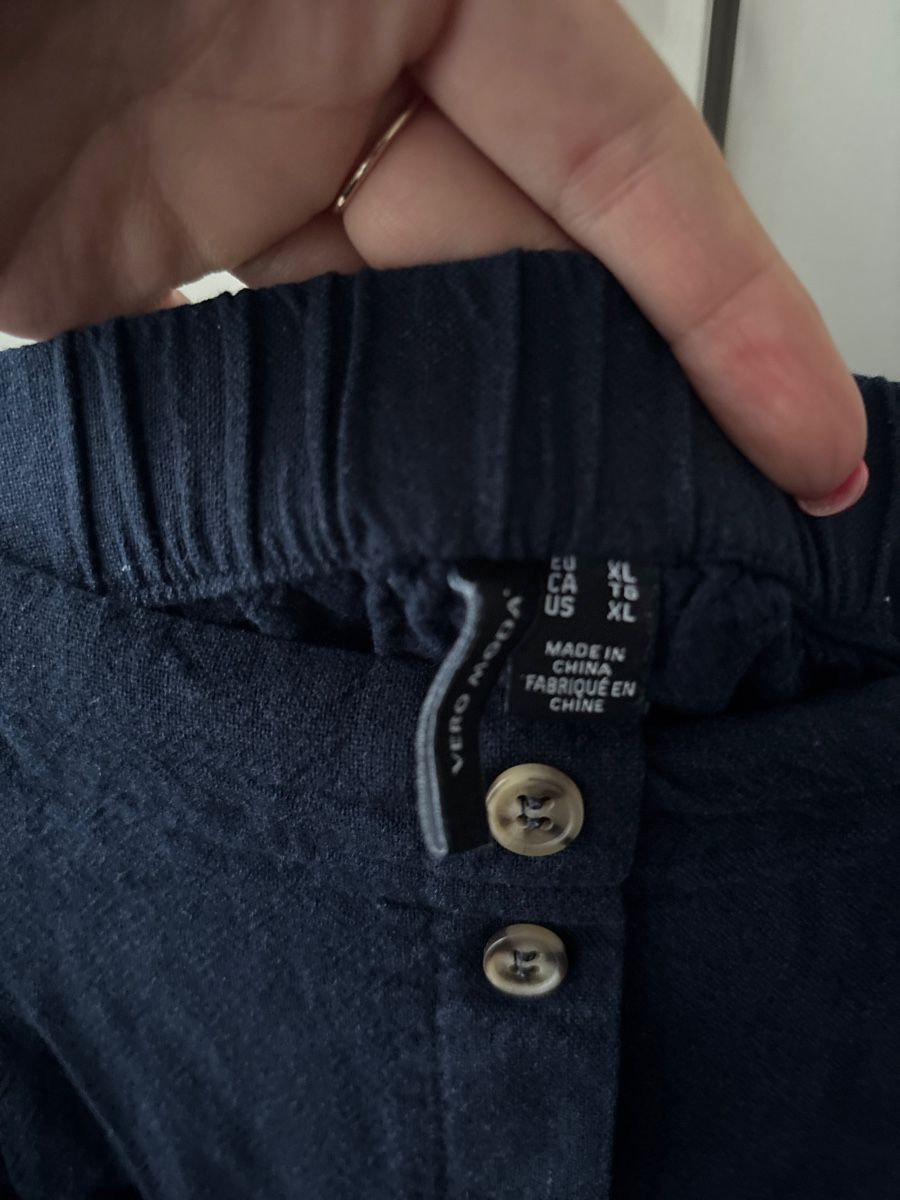 Vero Moda Röcke: Dunkelblaue Rock, Grösse XL – Gebraucht aus Nänikon von Caro8989 1