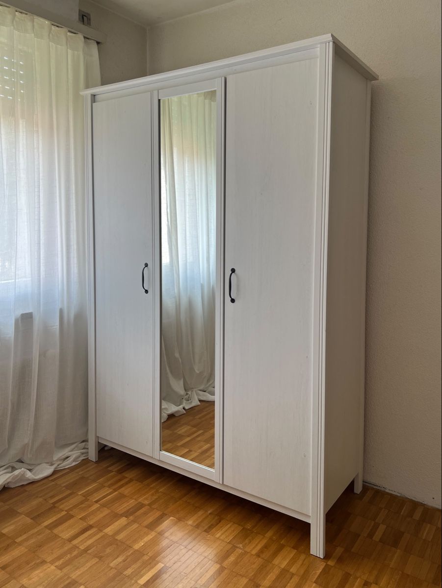 Armadi: Kleiderschrank Ikea, BRUSALI – Usato da Heimberg venduto da lua_f9wn