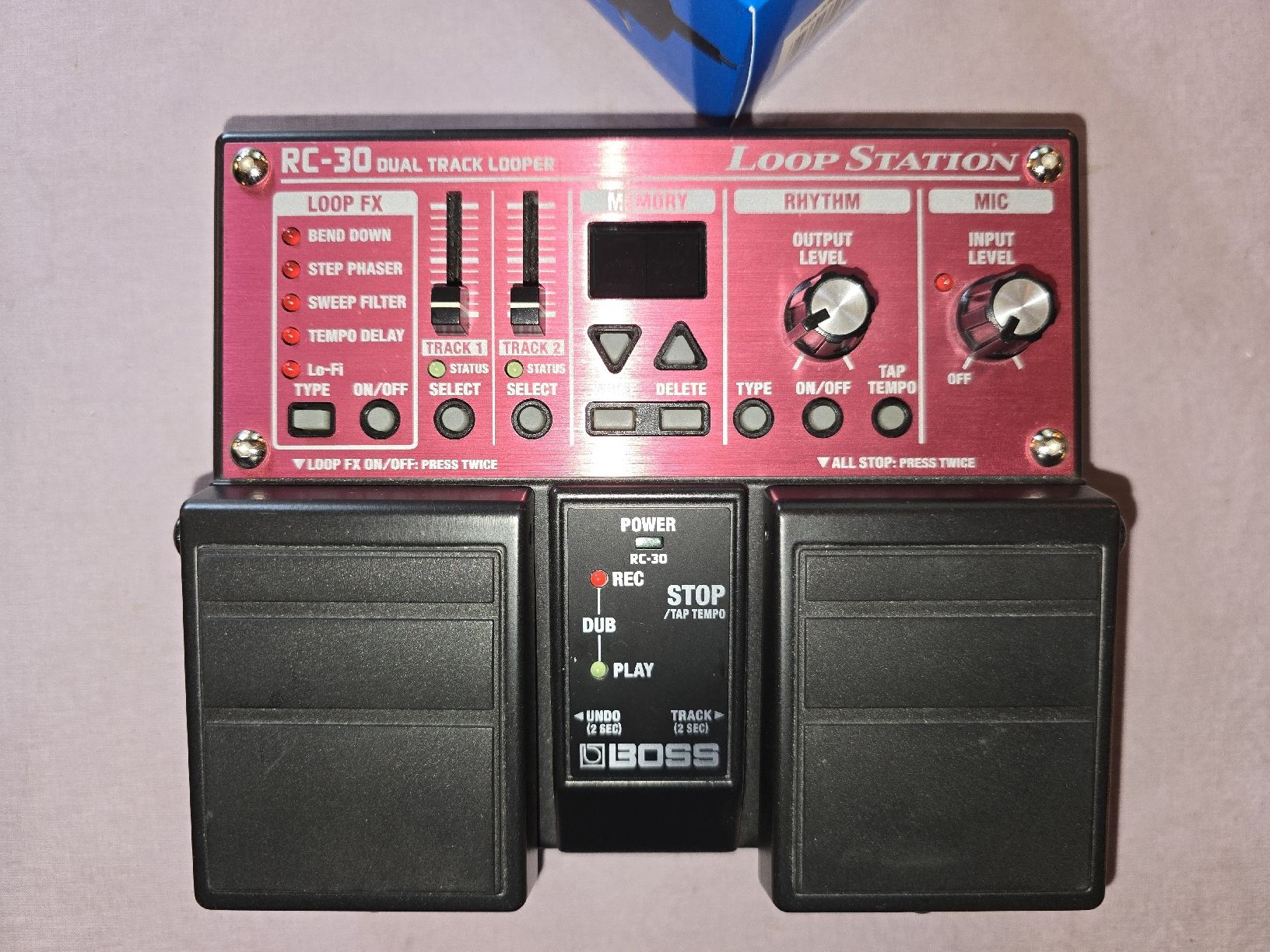 Boss Strumenti musicali: BOSS RC-30 DUAL TRACK LOOPER & NETZTEIL ... – Usato da Zürich venduto da Antiquedealer 1