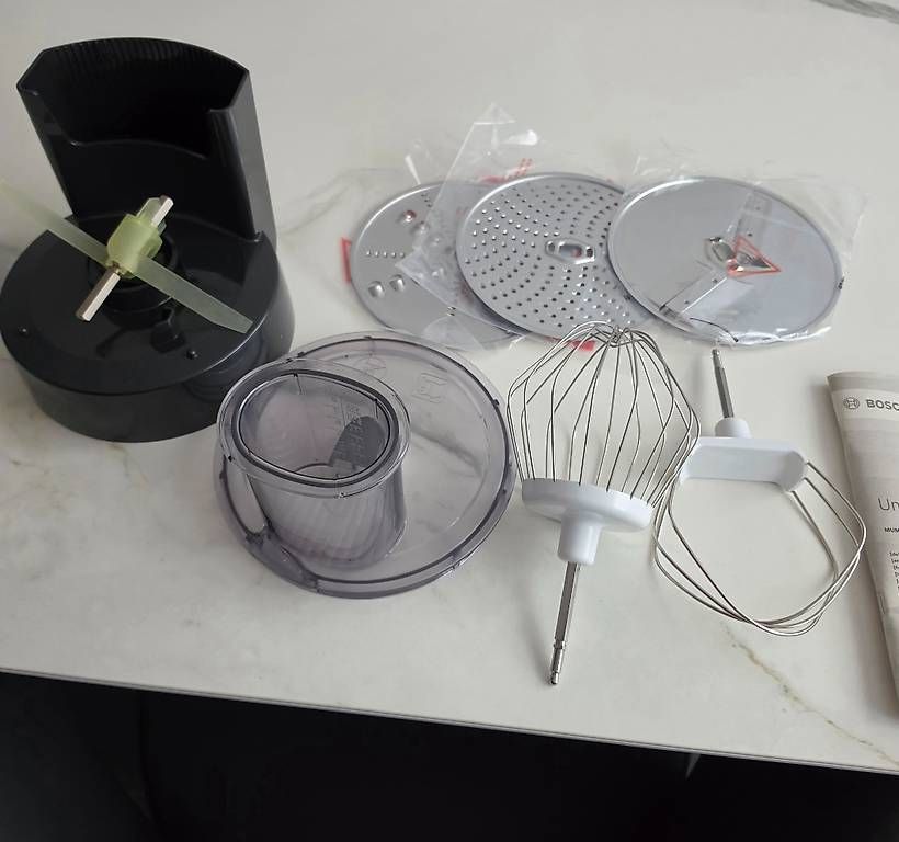 Küchengeräte: BOSCH UNIVERSALKÜCHENMASCHIENE – Gebraucht aus Wabern von Marliseaus64011AA 3