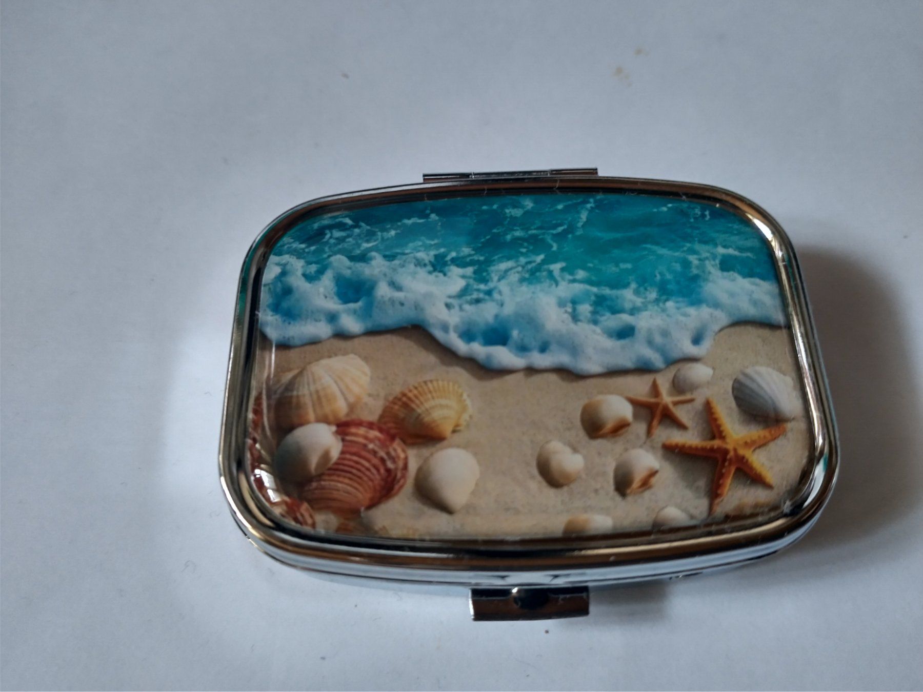 Altro in Cosmetici & Cura: Süsse Pillendose mit Strandmotiv – Nuovo (secondo la descrizione) da Löhningen venduto da Chimae67 3