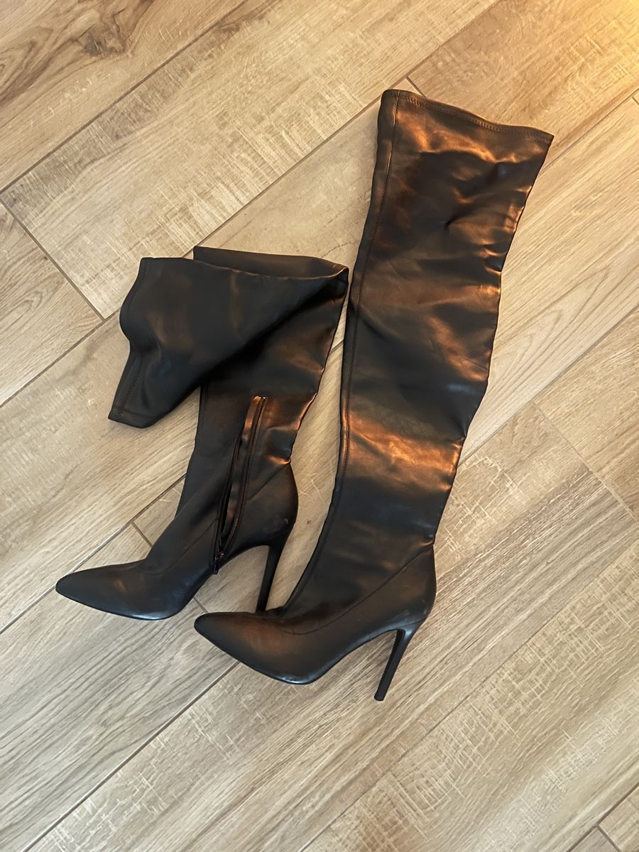 Scarpe da donna: Overknees Stiefeletten – Nuovo (secondo la descrizione) da Wallisellen venduto da SKO96
