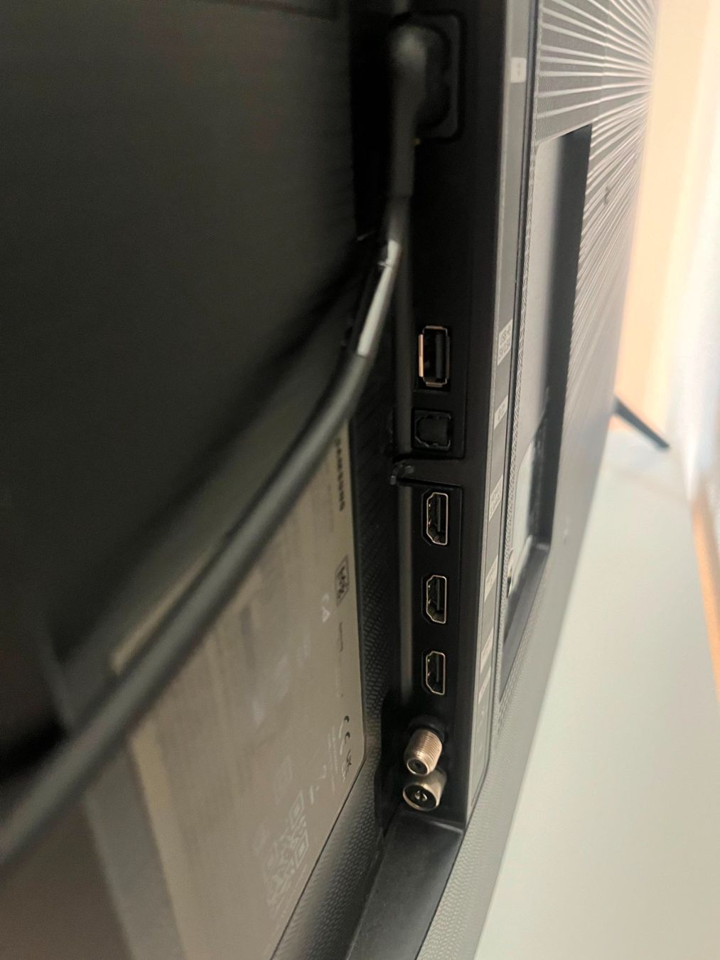 Samsung Appareils TV: Samsung UE43CU7172U – D'occasion à Zürich par mat_2bsf 7