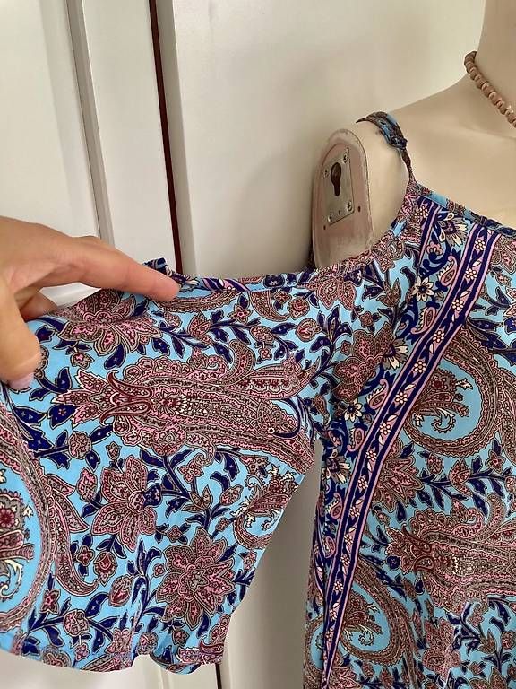 Robes: Wunderschönes Boho-Maxikleid, Seide, schulterfrei – D'occasion à Ennetbaden par bargainhunterin 2
