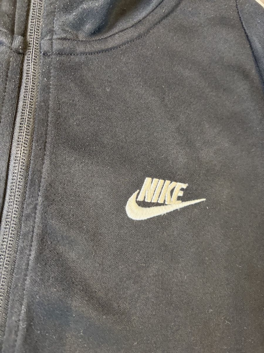 Nike Giacche: Nike Tracksuit black size S jacket good condition – Nuovo (secondo la descrizione) da Oberweningen venduto da dala1. 1