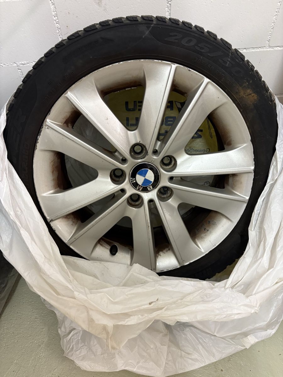 BMW Cerchioni: BMW Räder 17 Style 141 4st. – Usato da Hüttikon venduto da eei_88hb