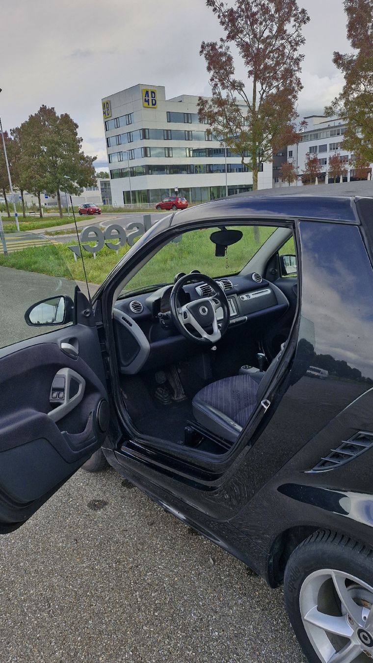 Smart Automobili: Smart Cabrio – Usato da Hochdorf venduto da Juks..40 5