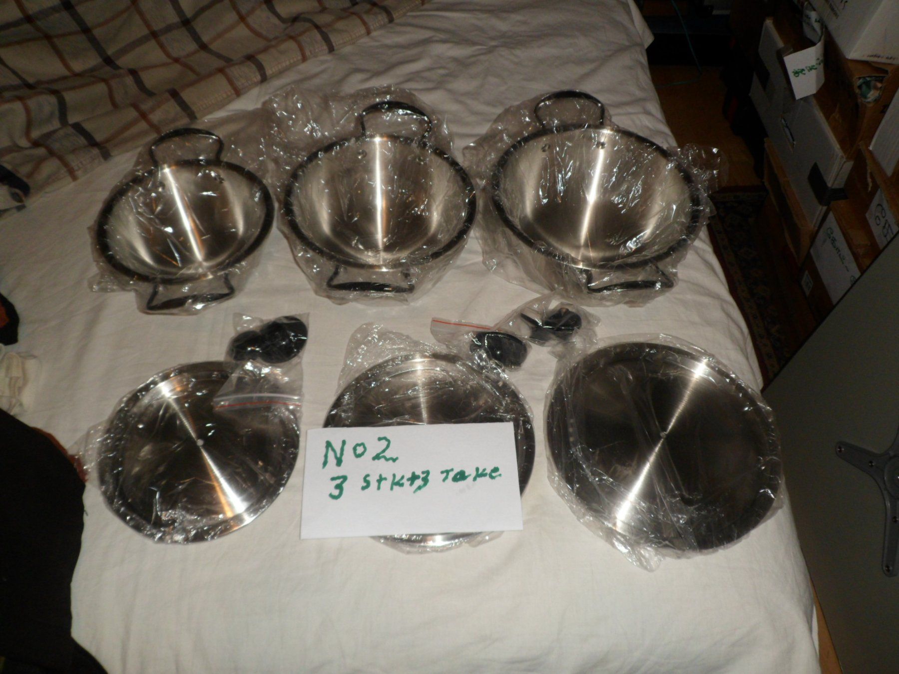 Padelle: P fanne mit  deckel3stk+3deckel neu – Nuovo e nell'imballaggio originale da Zuchwil venduto da t.rachel 1