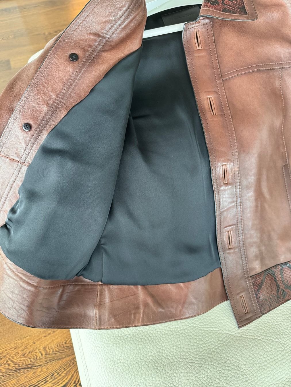 Massimo Dutti Giacche: Massimo Dutti Lederjacke – Neu – Nuovo (secondo la descrizione) da Zug venduto da Ninna 3