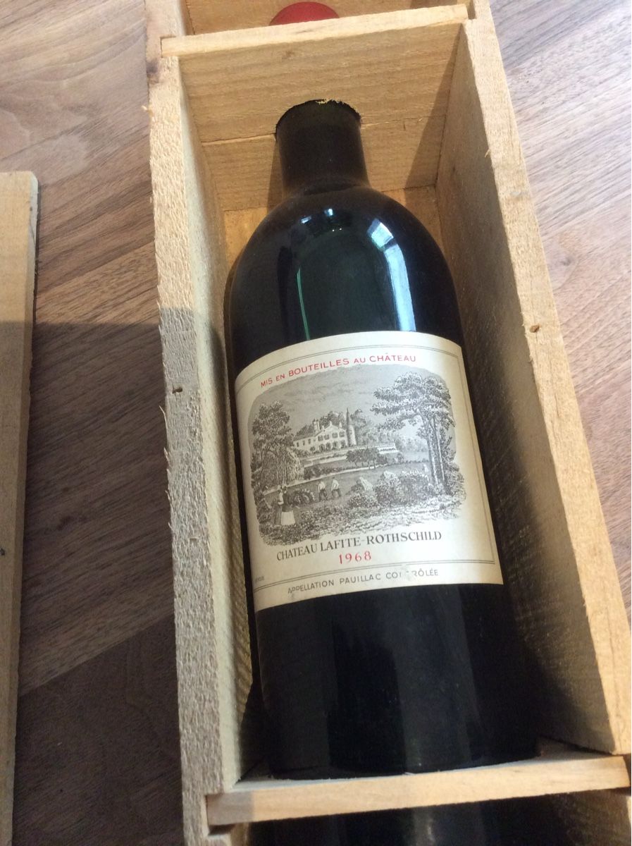 Lafite Rothschild Vino: Chateau laffite Rotschild 1968 – Nuovo e nell'imballaggio originale da Schmitten FR venduto da Moscasto 2