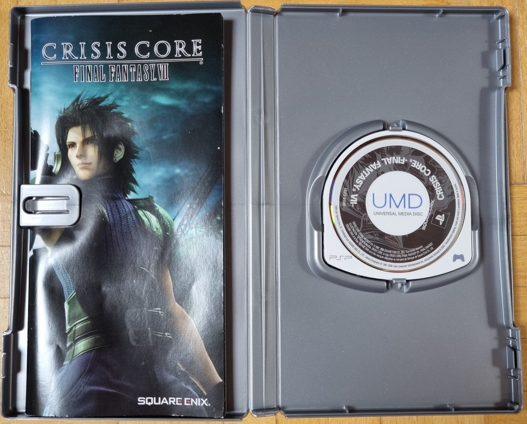 Sony Spiele: PSP : Crisis Core - Final Fantasy VII – Gebraucht aus Froideville von xXSebastienXx 2