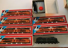 LIMA Autozug mit Autos beladen 6 Teilig mit Lok und Trafo