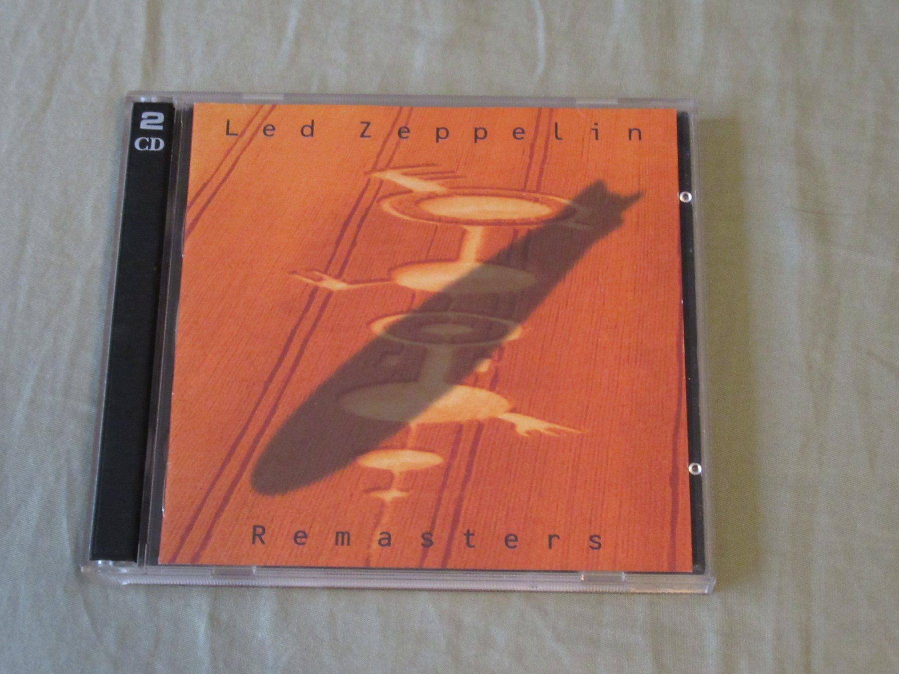 CDs: Led Zeppelin Remasters, 2x CD - Rock-Klassiker, 1. Hand – Gebraucht aus Bern von Mariana7