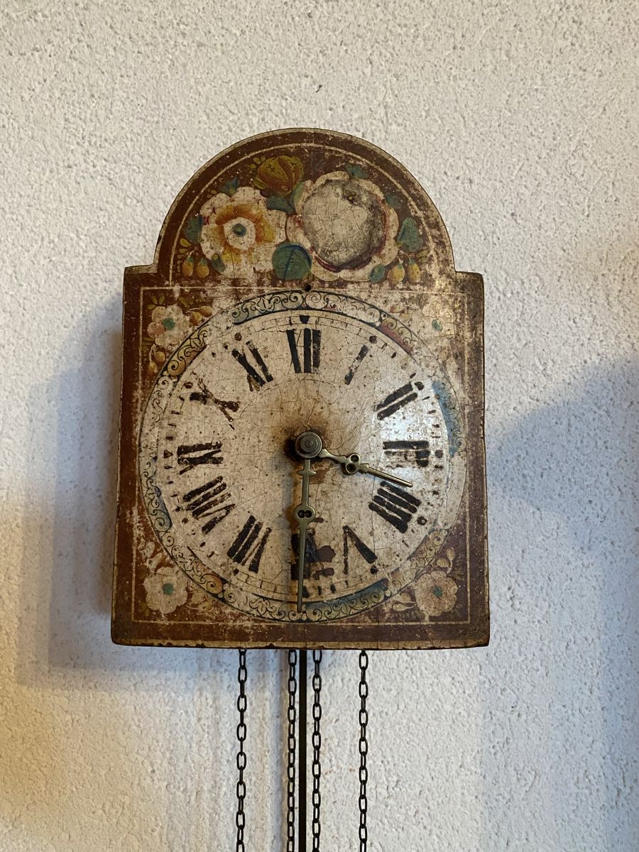 Orologi: Kleine antike Wanduhr mit Gewichten – Usato da Winterthur venduto da LittleAngel7