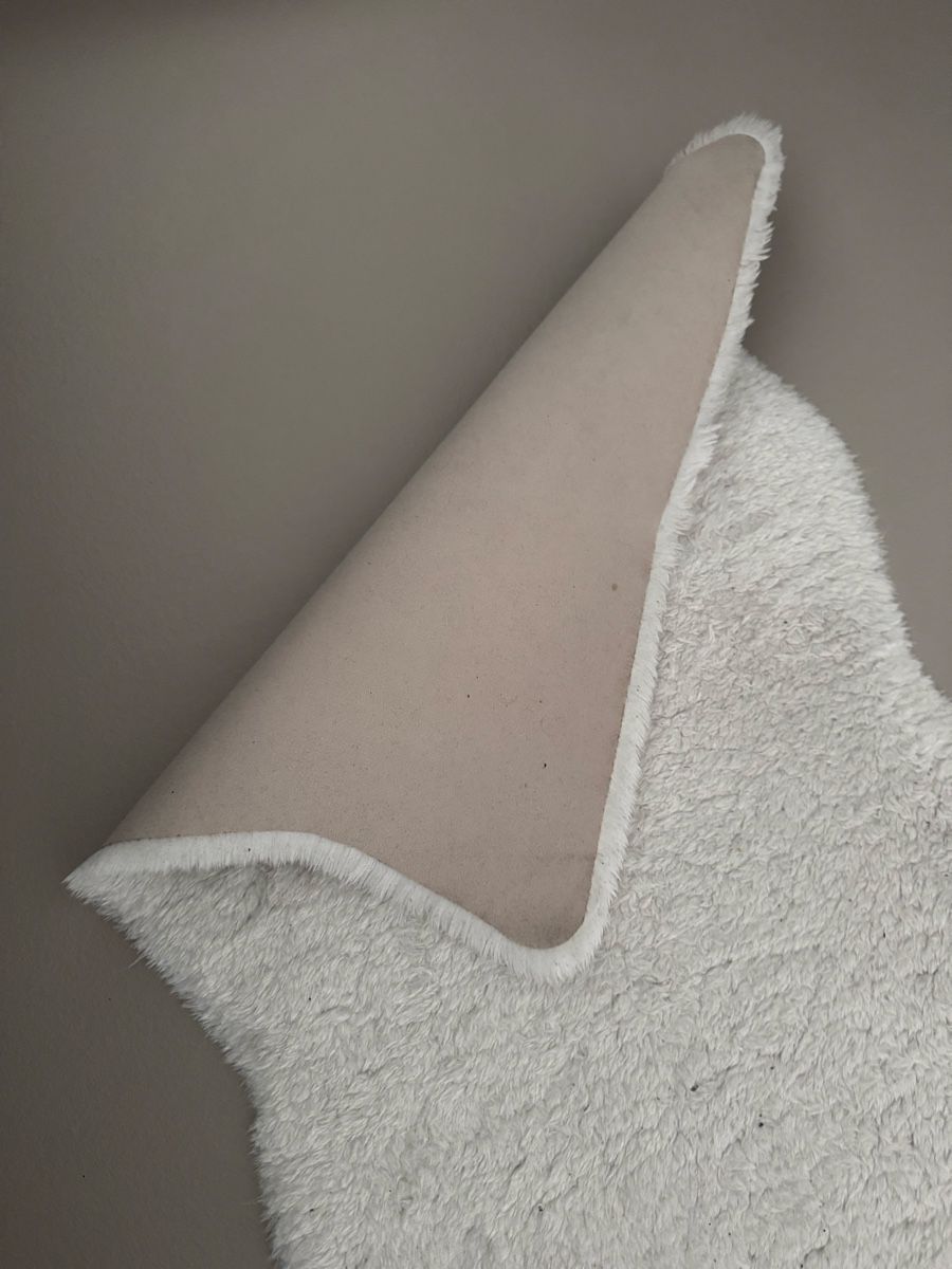Tappeti: 2x Ikea Toftlund Kunstfell Teppich weiss – Usato da Kilchberg ZH venduto da ann_f79h 1