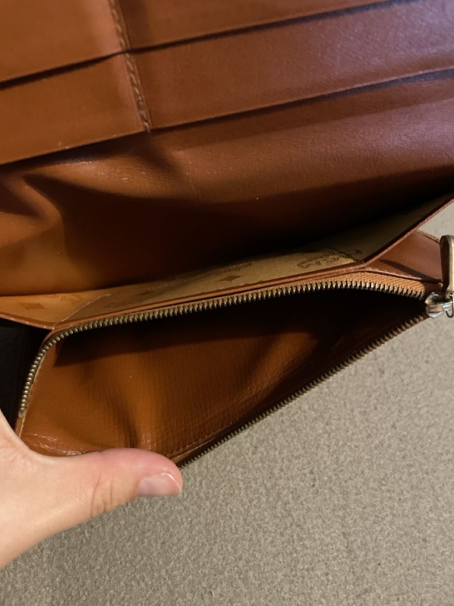Mcm Portemonnaies: MCM Geldbörse Cognac monogram braun  – D'occasion à Dietikon par giu_9dsn 2
