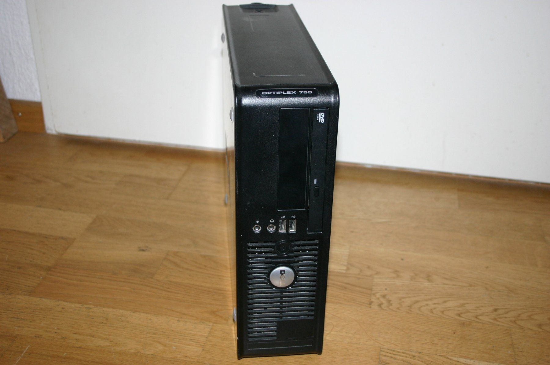 Dell PC: DELL Optiplex 755 mit WinXP 32Bit mit Parallel und Seriell – Usato da Stettlen venduto da Bigjm 2