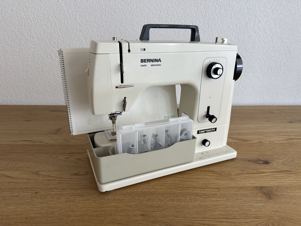 Bernina Macchine da cucire: Nähmaschine Bernina 803 – Usato da Schaffhausen venduto da pinca19 5