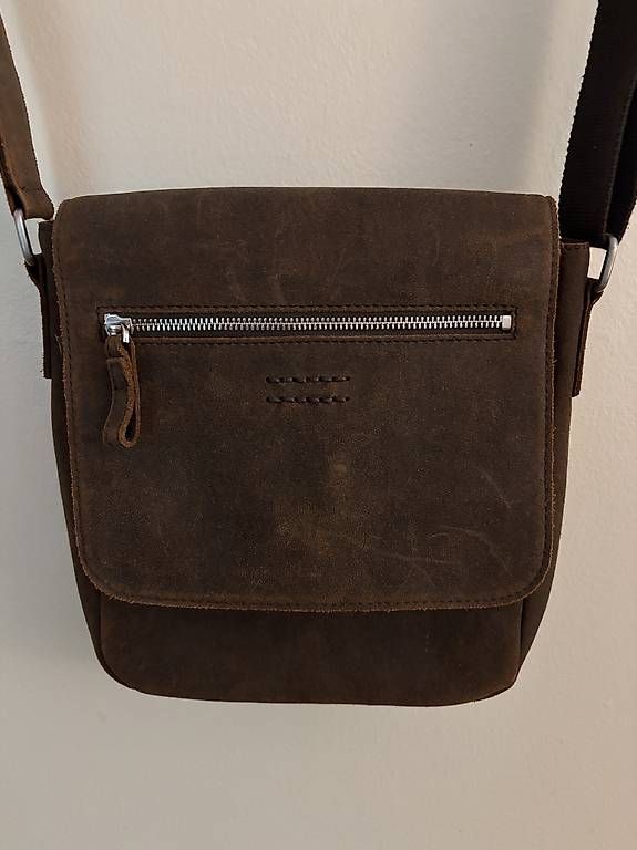 Taschen: Leonhard Heyden Boston Shoulder Bag s brown – Gebraucht aus Zürich von BenJoMusic 1