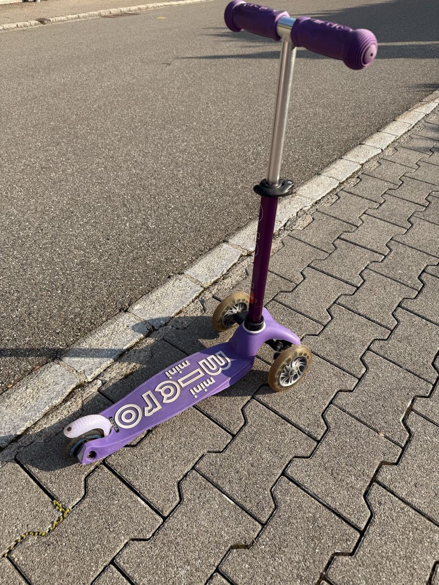 Micro Kickboard: Trottinett MINI MICRO DELUXE LED – Usato da Illnau venduto da DuNa 1
