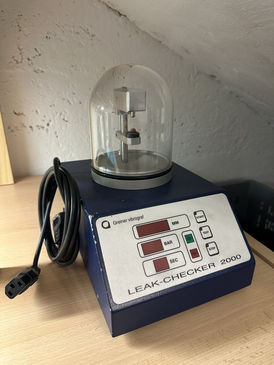 Messen: Greiner Vibrograph Leak Checker 2000 – Gebraucht aus Dornach von
