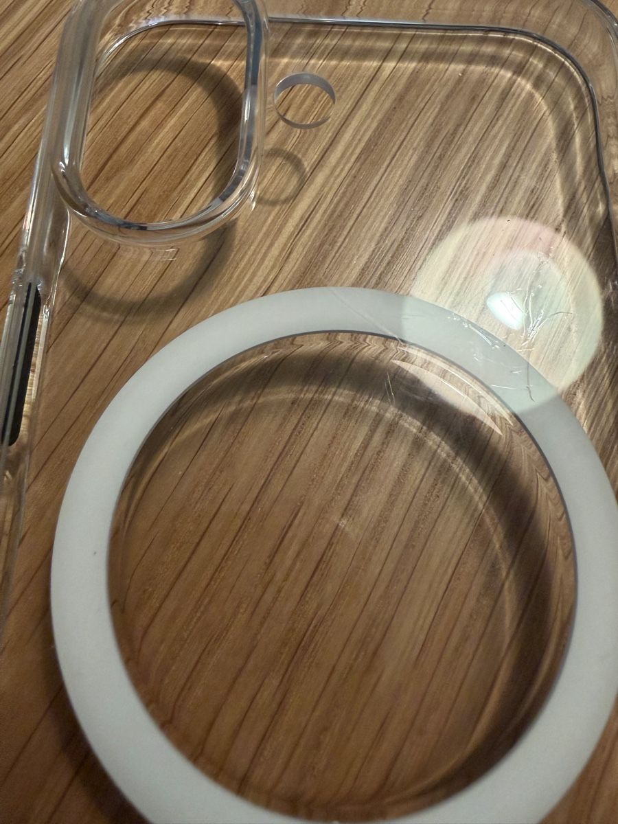 Apple Coques & Protection écran: iPhone 17 Magsafe Case transparent – D'occasion à Basel par maipengye 2