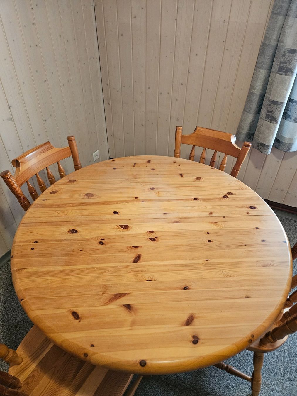 Tischset: Tisch mit Stühlen – Gebraucht aus Birrhard von Schrot70 2