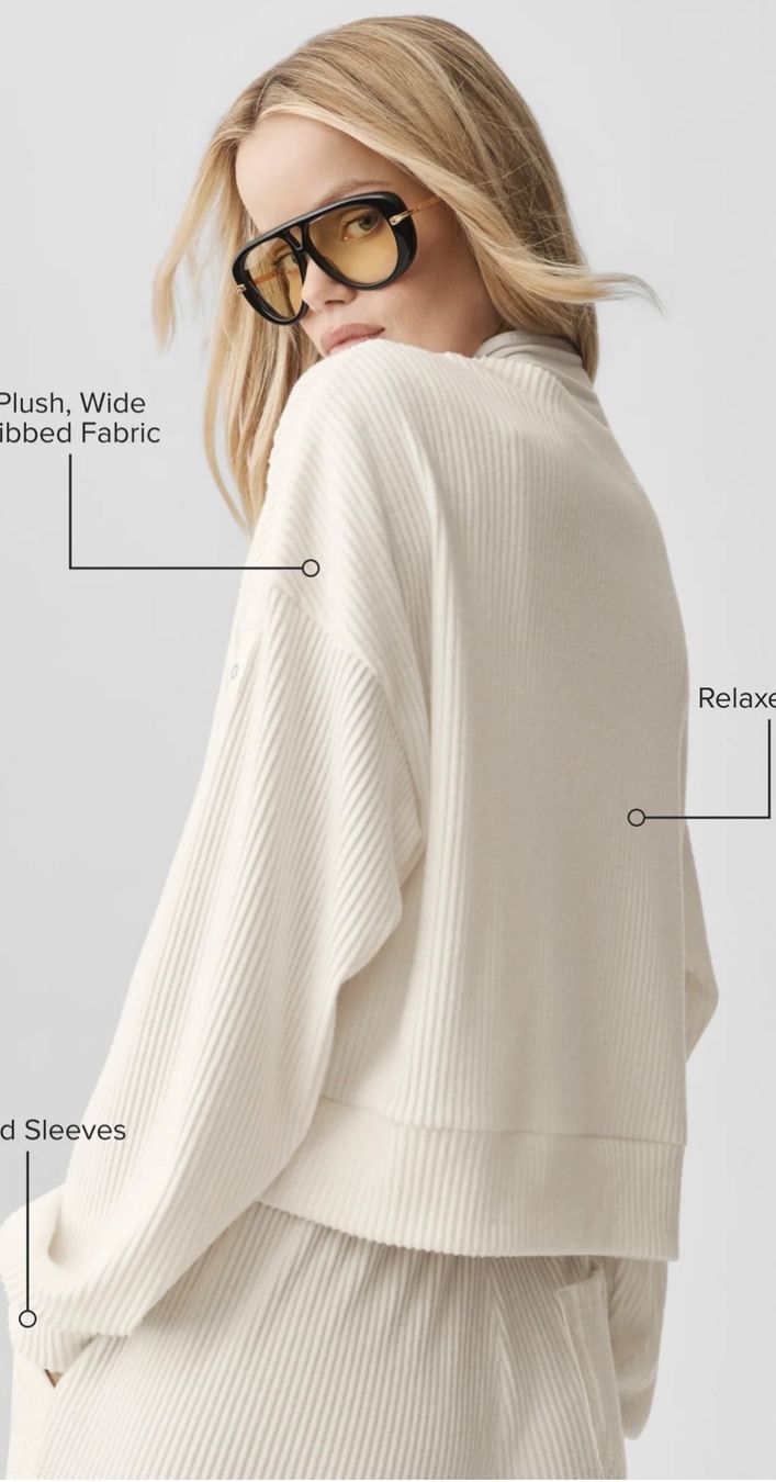 Alo Yoga Pullover & Sweatshirts: Pull – Neu und originalverpackt aus Genève von zna_bk9k 1