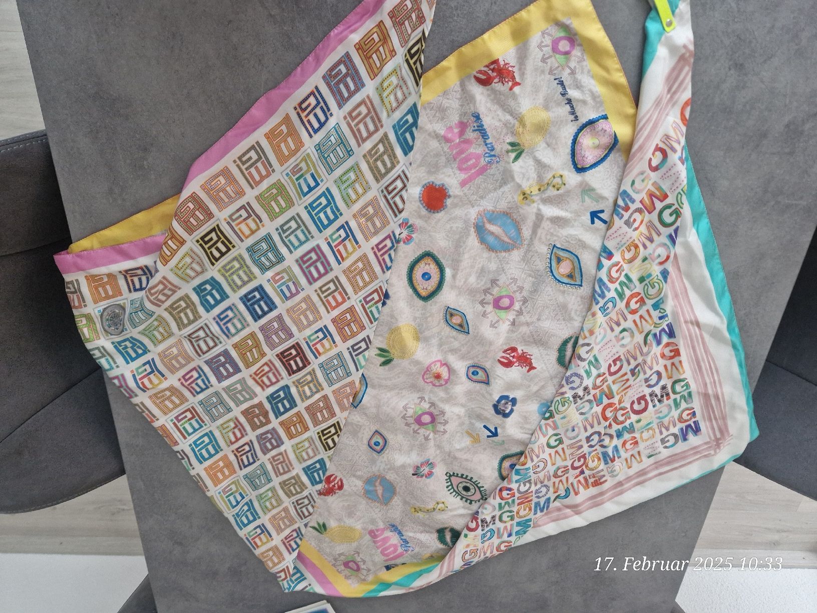 Foulard & Sciarpe: Mucho Gusto Seidentuch dreieckig – Usato da Bünzen venduto da Milly32 1
