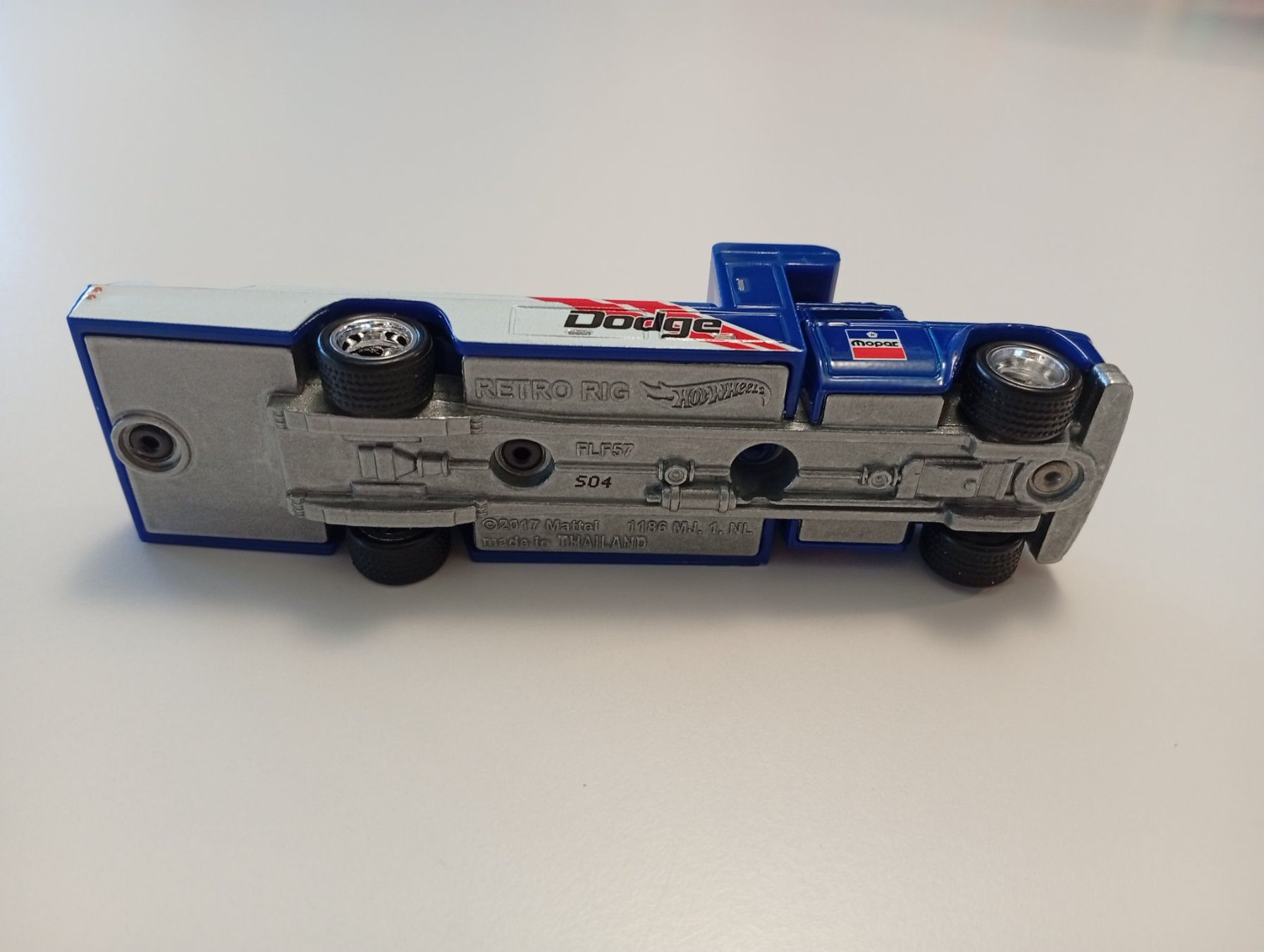 Hot Wheels Modellini d'auto: Hot wheels premium RETRO RIG – Usato da Villars-sur-Glâne venduto da dadj01 2