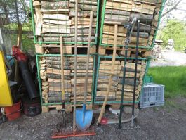 Diverses Gartenwerkzeug