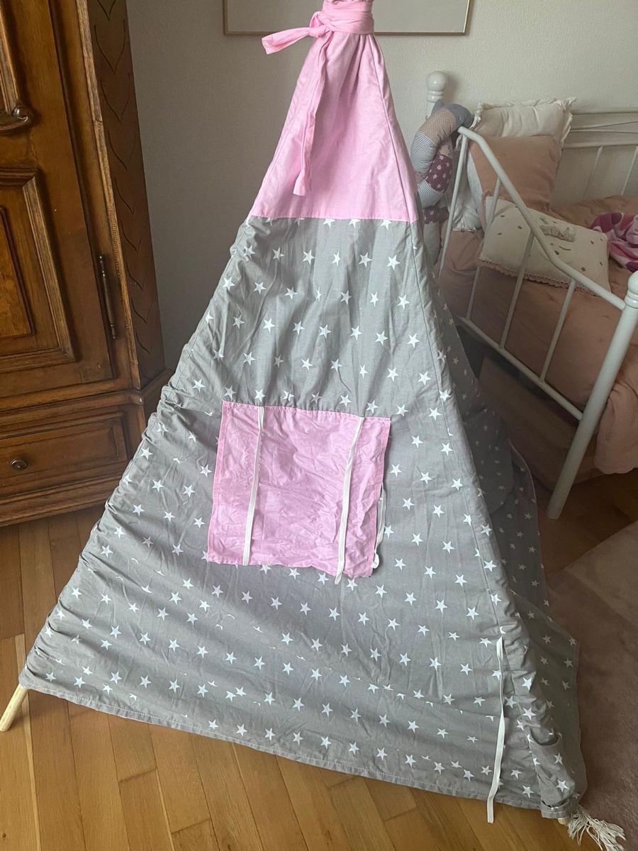 Sonstige Kinderbetten & -möbel: Cute Kids Teepee Tent with Star Pattern - Great Condition – Gebraucht aus Staufen von sam_87xk