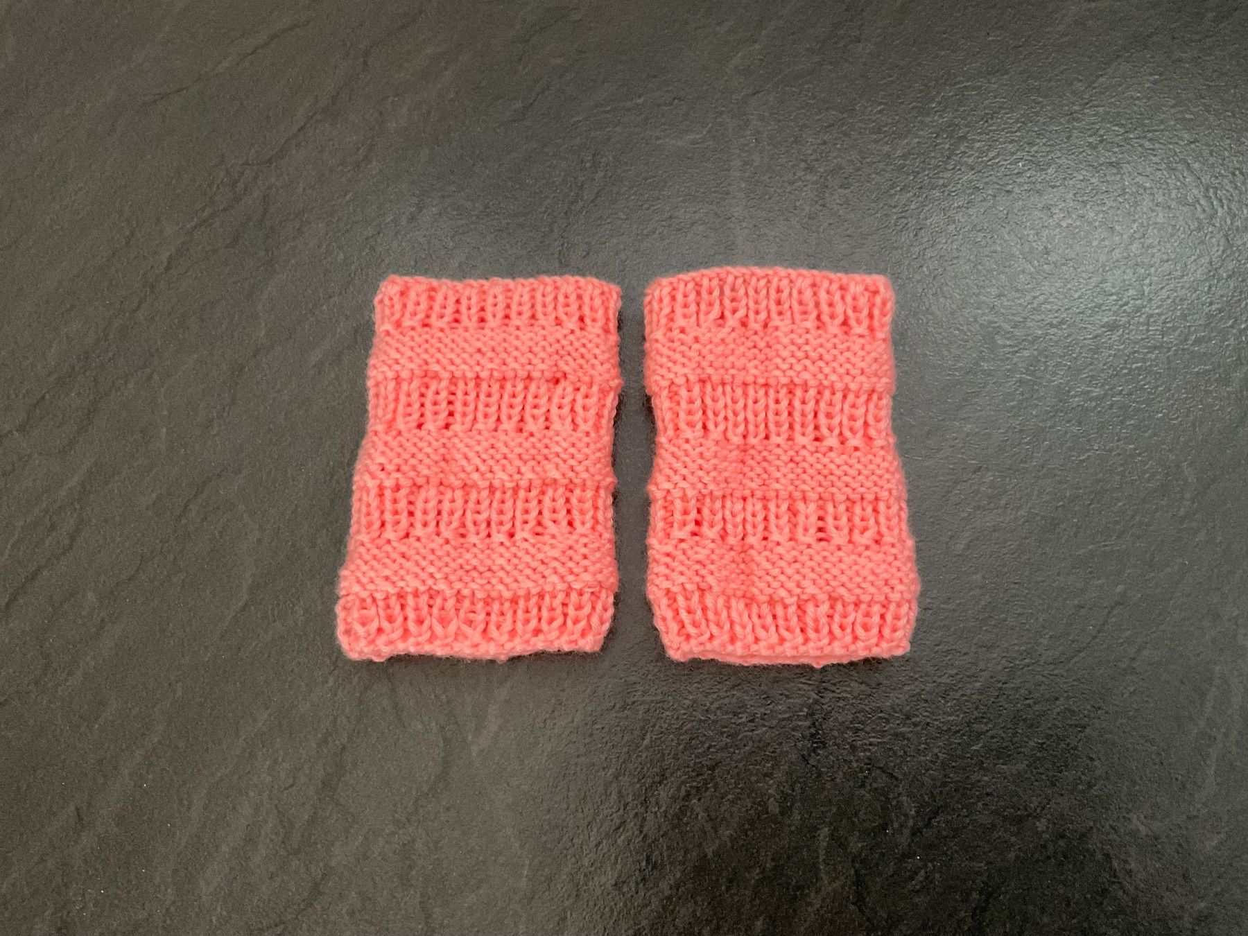 Guanti: Handgestrickte Kinder - Pulswärmer ca. 10 J. – Usato da Wetzikon ZH venduto da FeeF