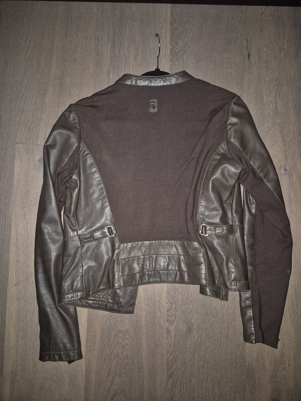 Giacche: Schicke Echtlederjacke in Braun von Tussardi Jean, Grösse S, – Nuovo (secondo la descrizione) da Wädenswil venduto da coconut1289 2
