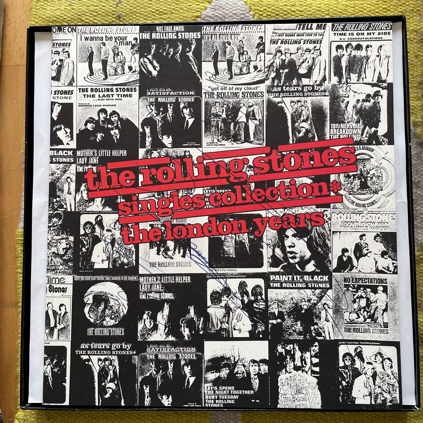CD: ROLLING STONES-3CD BOX SET SINGLES COLLECTION MIT BUCH – Usato da Rorschacherberg venduto da CD-Roli 3