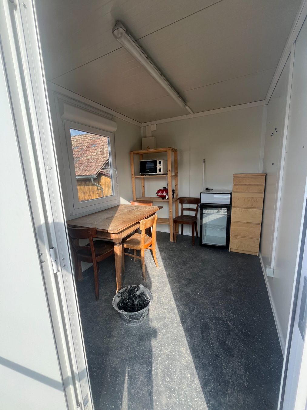 Baucontainer: Mannschaftscontainer / Baucontainer mit Heizung etc. – Gebraucht aus Wohlen AG von nadine-rafi 5