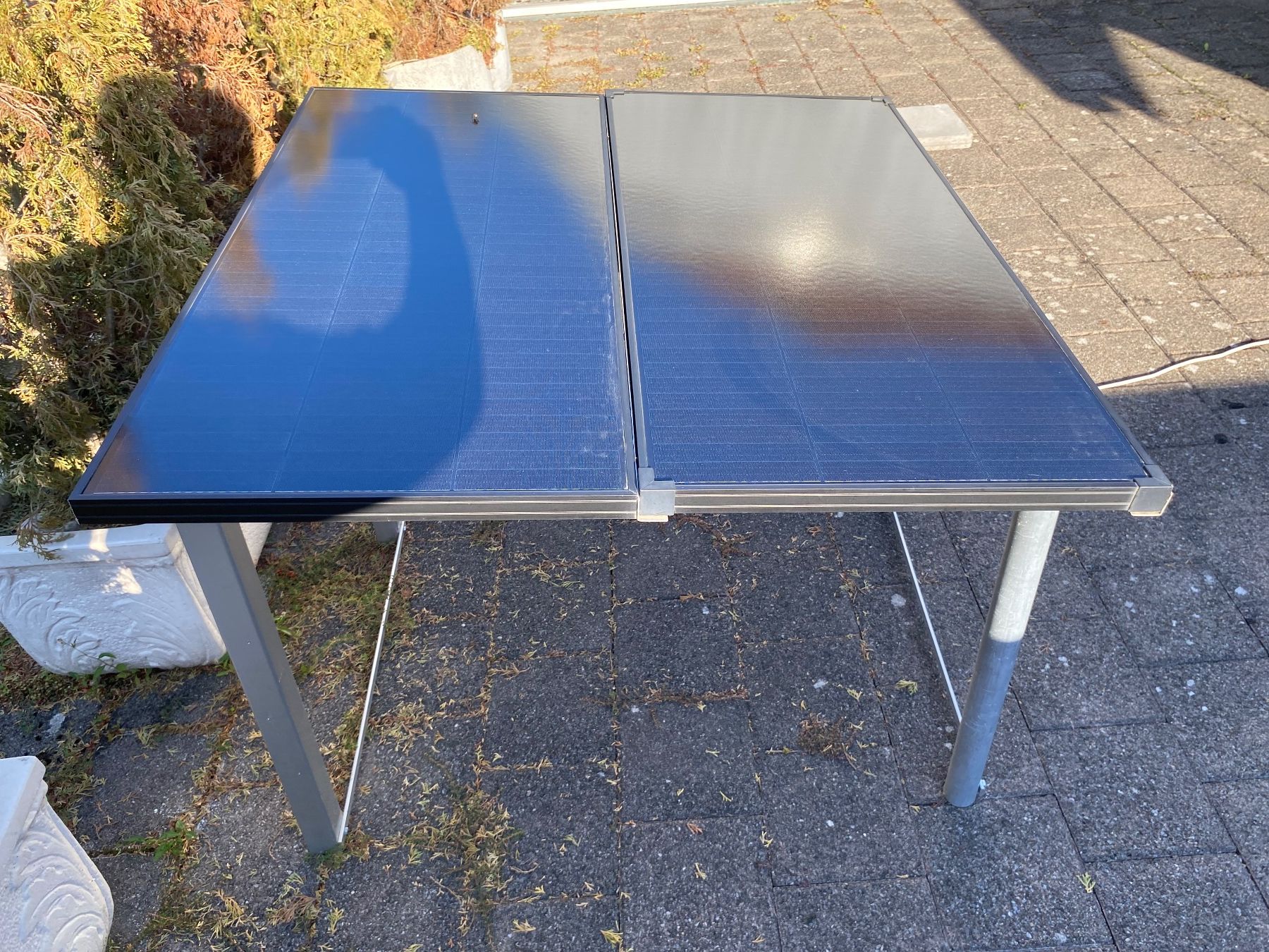 Dispositivi a energia solare: Balkon Solaranlage – Usato da Elgg venduto da vinyl03 1