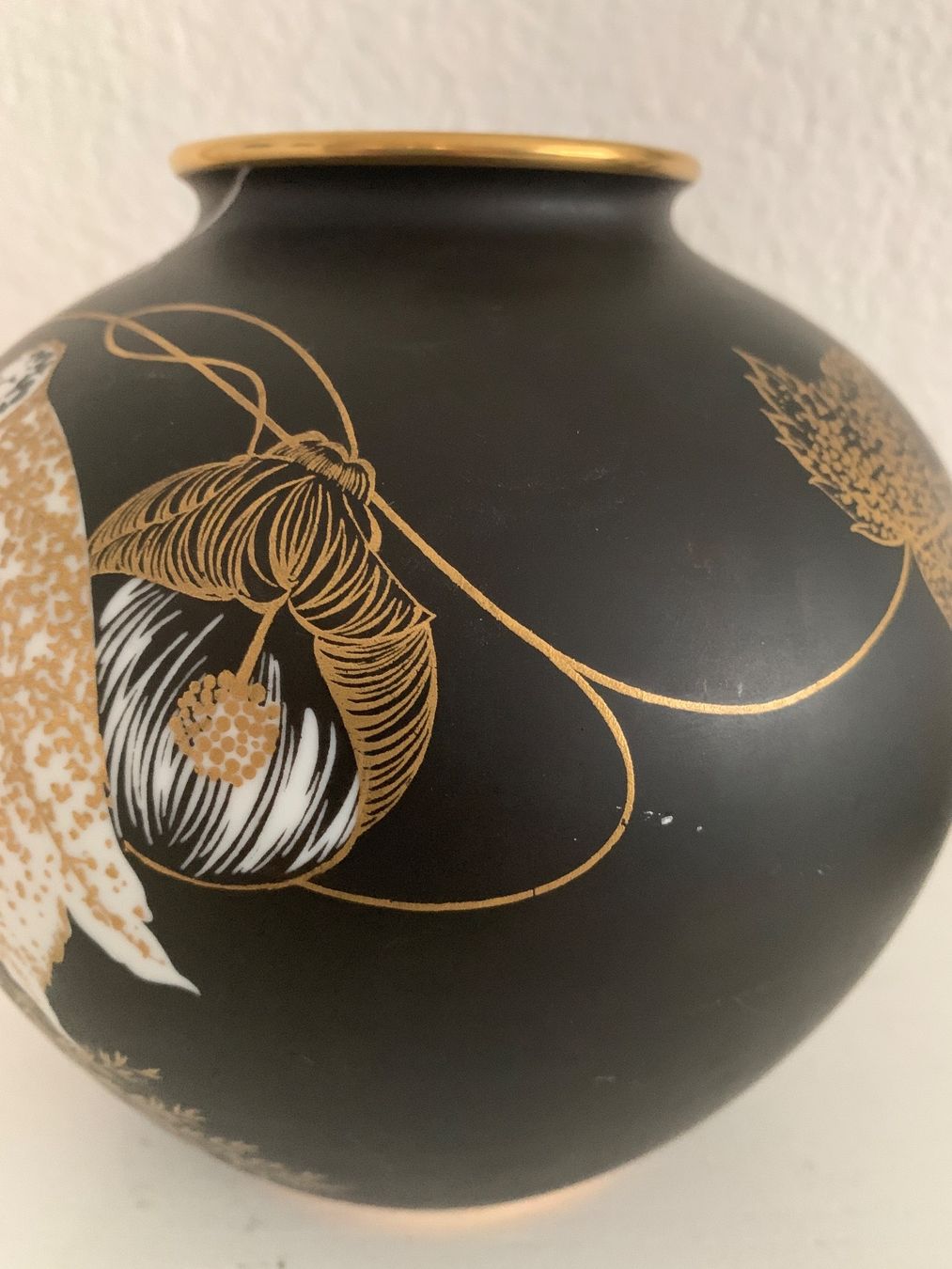 Rosenthal Vasen & Gefässe: Rosenthal Vase / Malvacea schwarz – Gebraucht aus Biel/Bienne von Katja01112 2