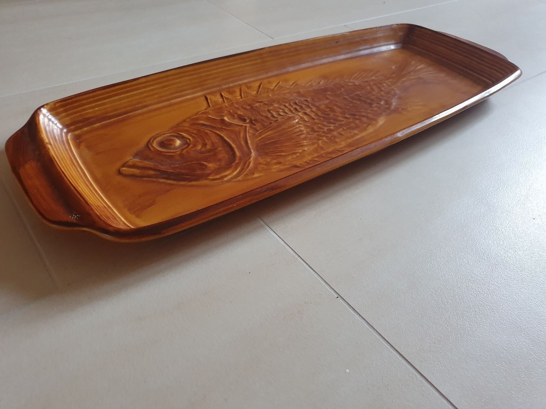 Piatti di portata: Servierplatte mit Fischmotiv – Usato da Ennetbühl venduto da Steph048 1