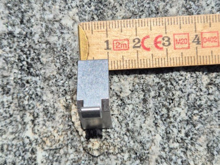 Armadi: Tablarträger für Stellschienen TORBEL – Nuovo (secondo la descrizione) da Rüttenen venduto da Mushorn 1