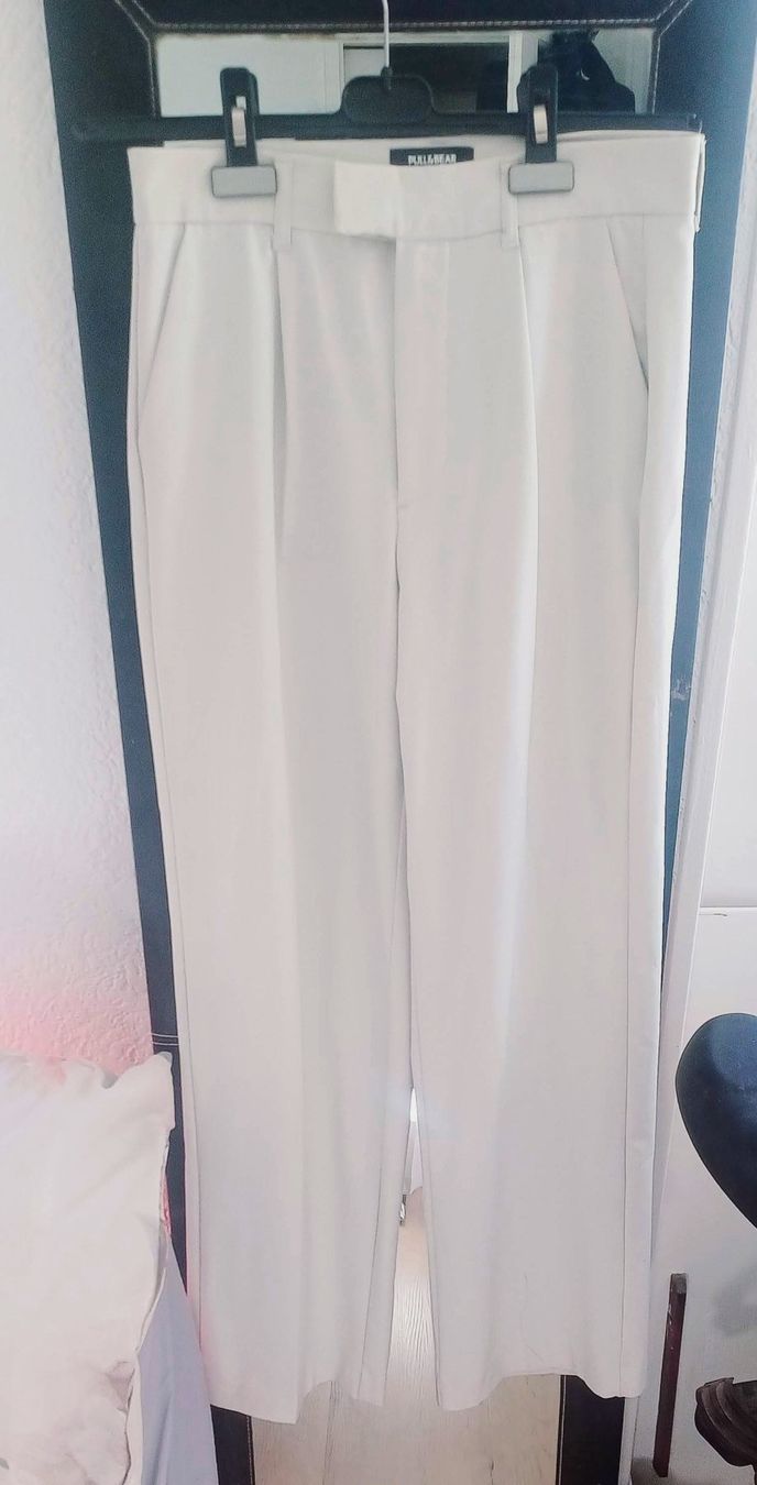 Pull&Bear Pantaloni: Gr.S (36) Darted smart -pantalon classique - white PULL&BEAR – Nuovo (secondo la descrizione) da La Chaux-de-Fonds venduto da jen_h95m 2