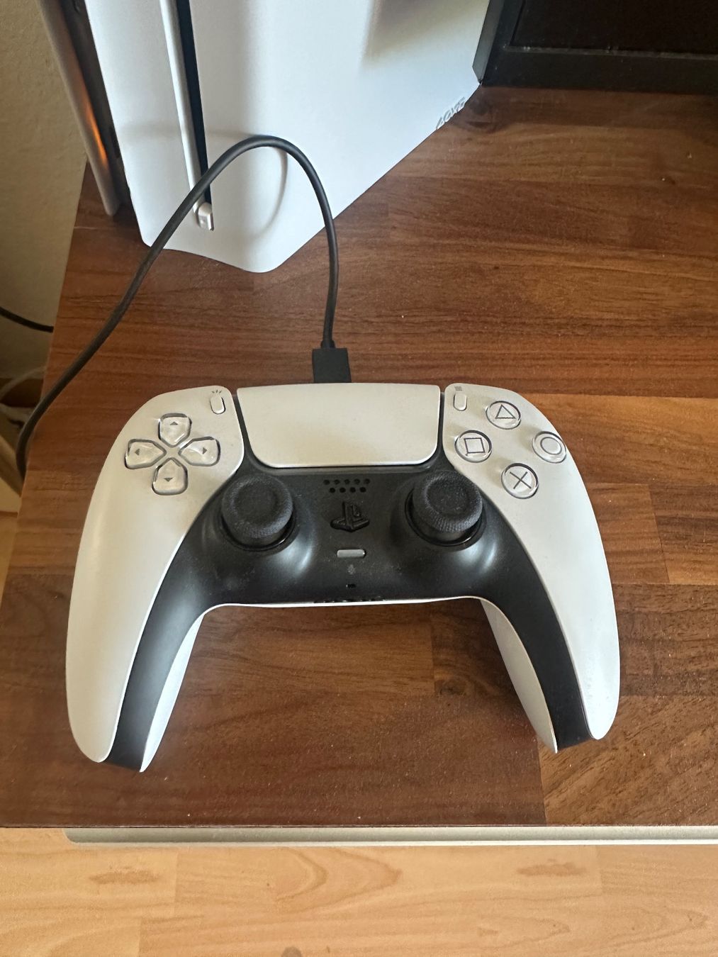 Sony Consoles: PS5 mit Disclaufwerk – D'occasion à Erlinsbach par Jj-Stark 1