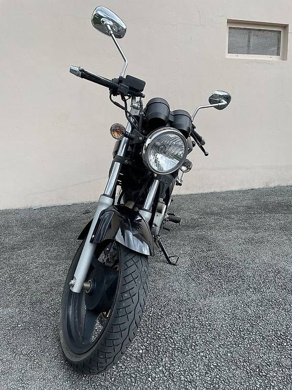 Daelim Strada: Moto Daelim Roadwin 125 – Usato da St-Maurice venduto da bretagne01 2
