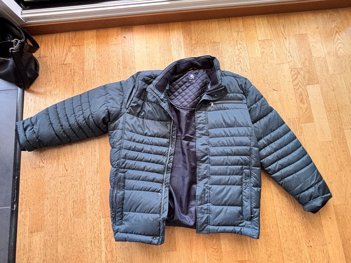 Giacche: Jacke Daunen – Usato da Luzern venduto da missnino