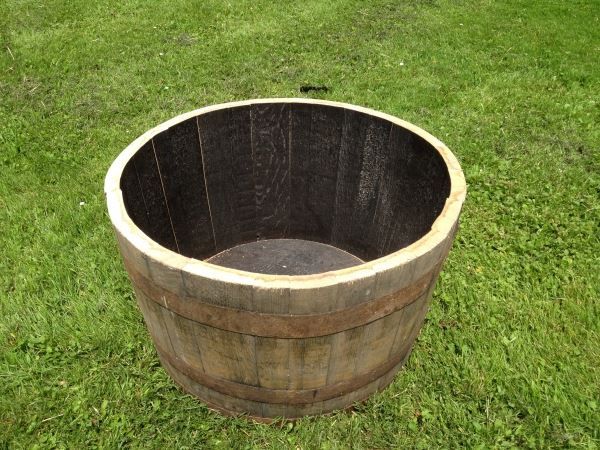 Altro: Blumenkübel vom Whiskyfass – Usato da Buch am Irchel venduto da Skunky3 1